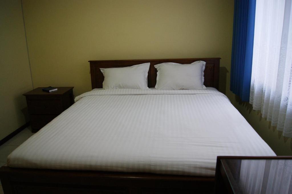 Grand Sumatera Hotel Surabaya Room photo